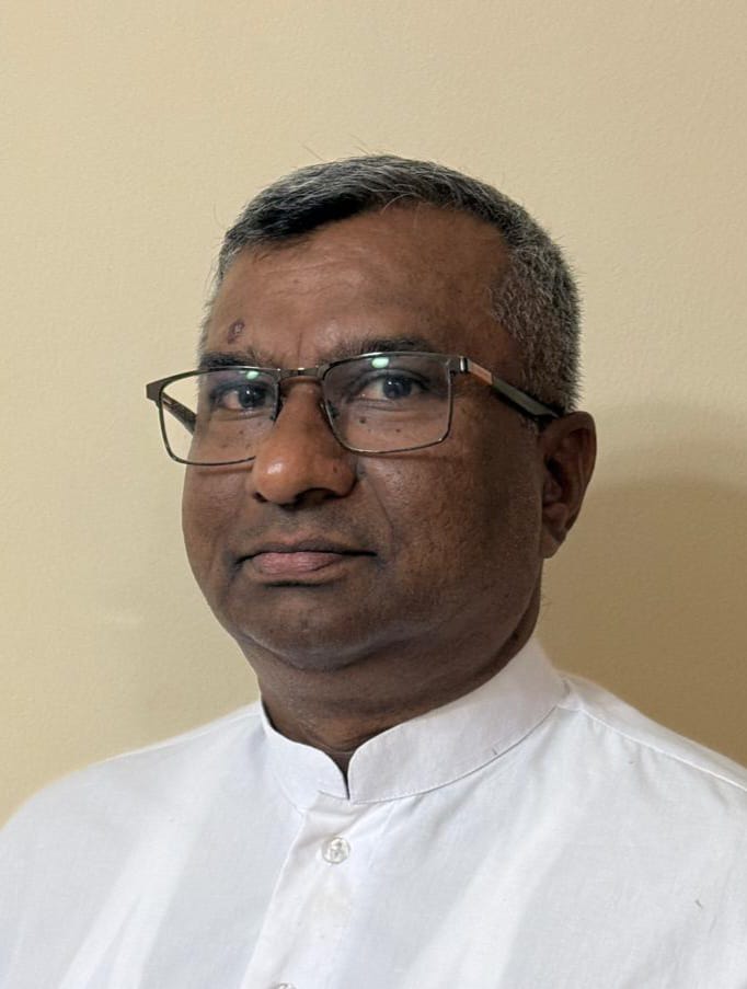 ඉන්දික වන්නිආරච්චි
